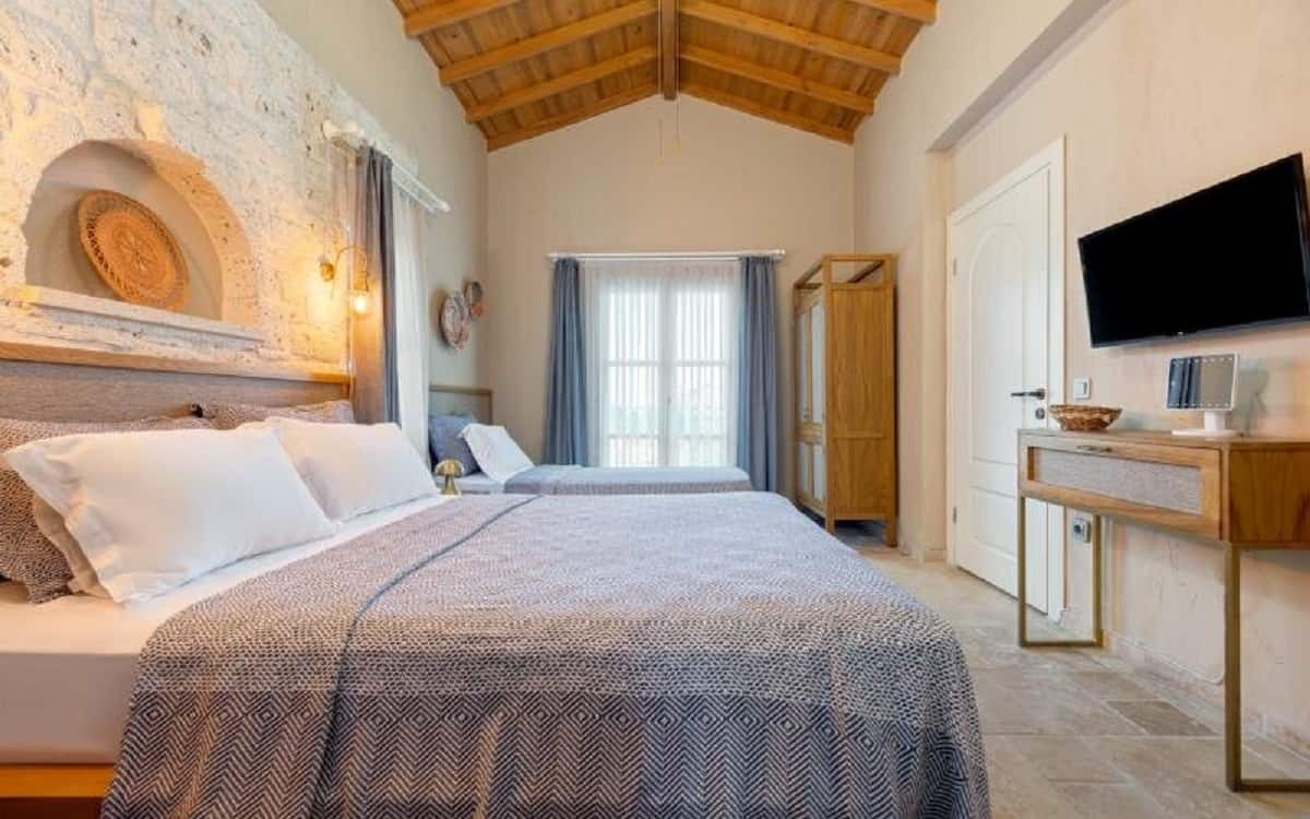 Superior Triple Room