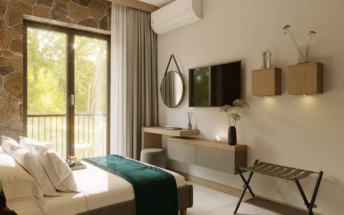 Room, Sea View