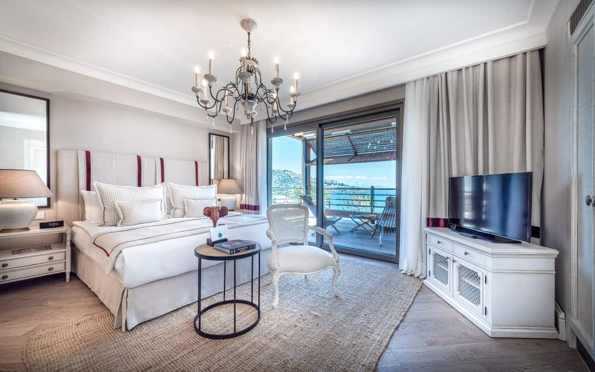 Zimmer mit Balkon, Meerblick