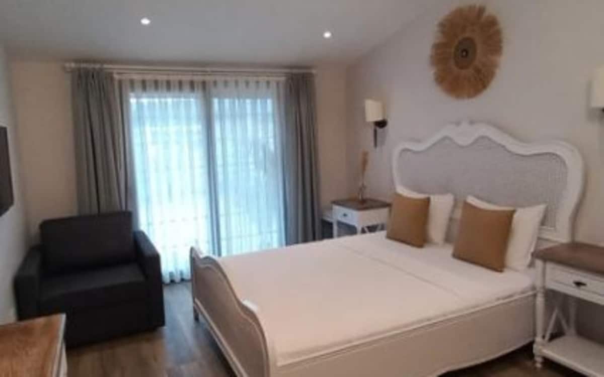 Standard-Dreibettzimmer