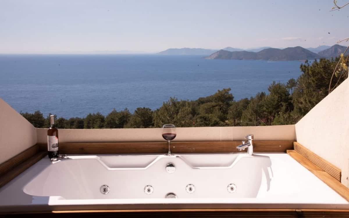 Zimmer 21m² mit Whirlpool und Balkon, Meerblick