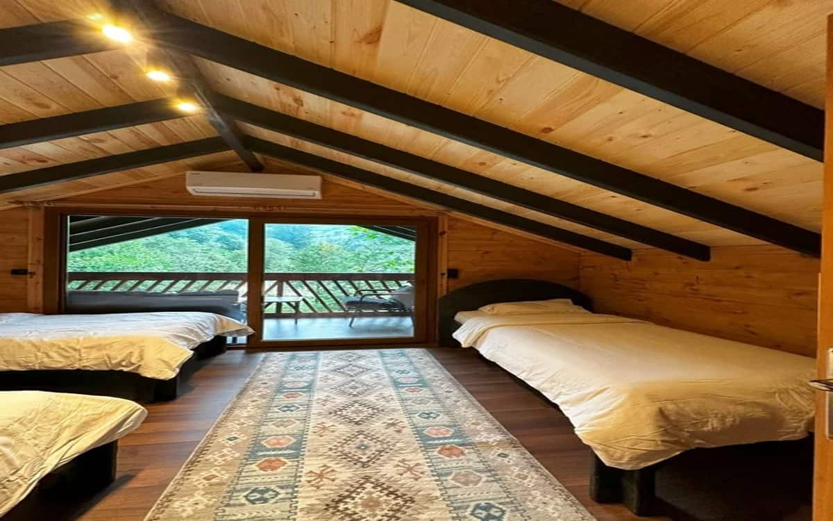 Zimmer 2 mit Schlafzimmer