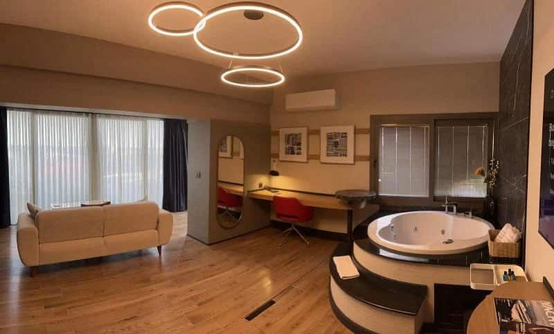 Zimmer mit Whirlpool
