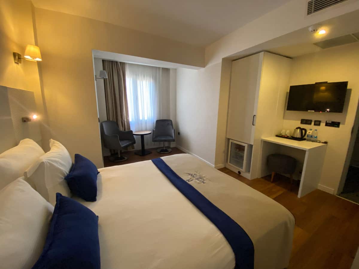 Mitte-Zimmer, ohne Aussicht