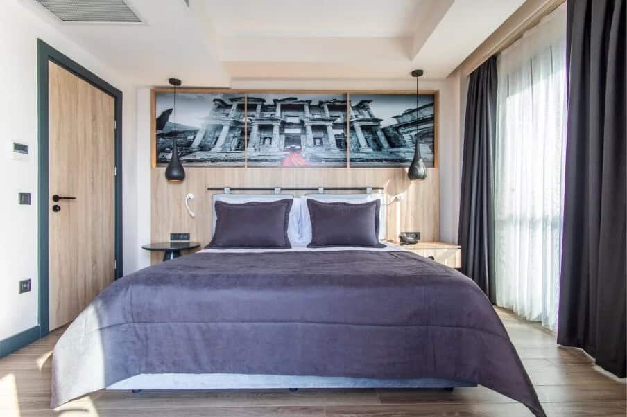 Deluxe Suite Room