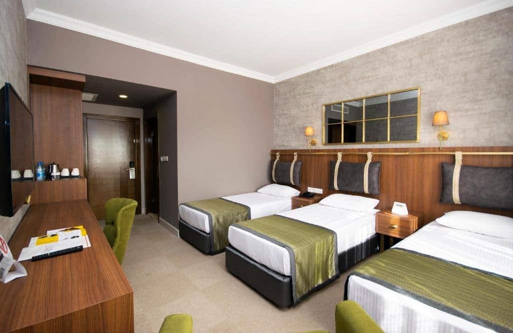 Dreibettzimmer