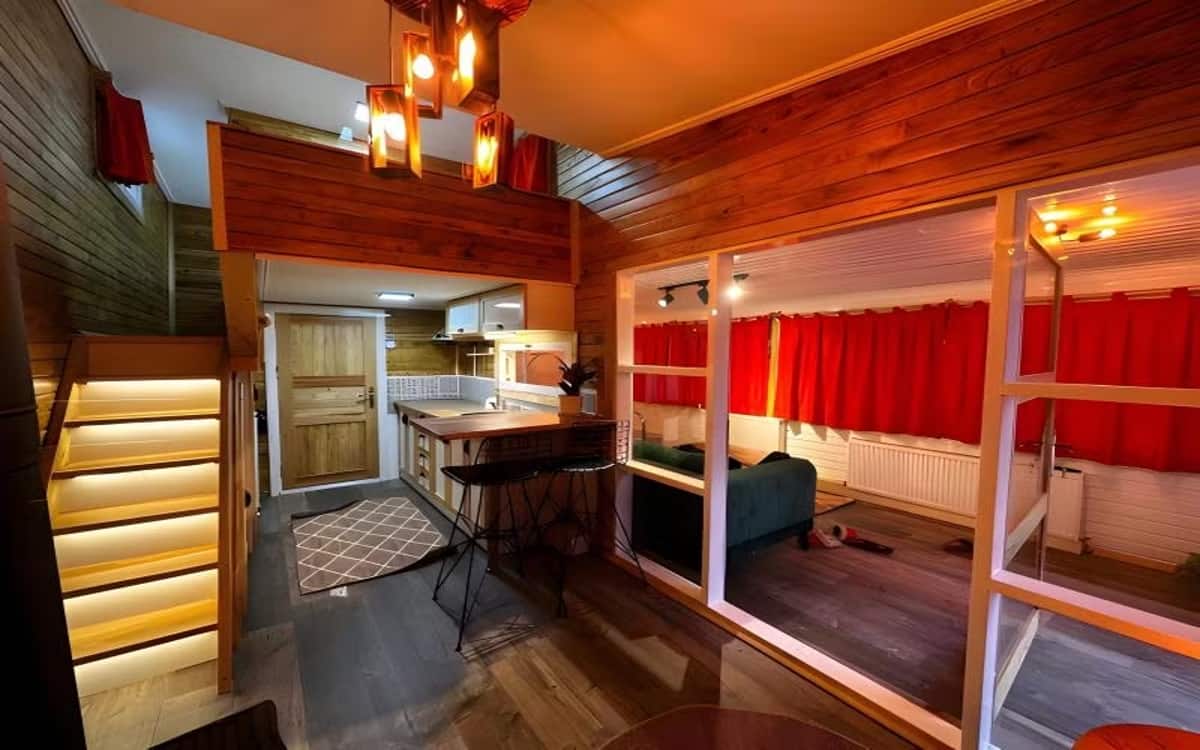 Tiny House, Mountain View, with Wood Stove