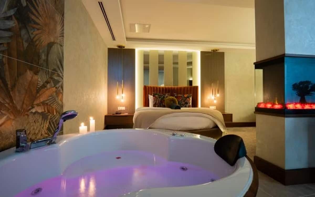 King-Suite mit Whirlpool, Meerblick
