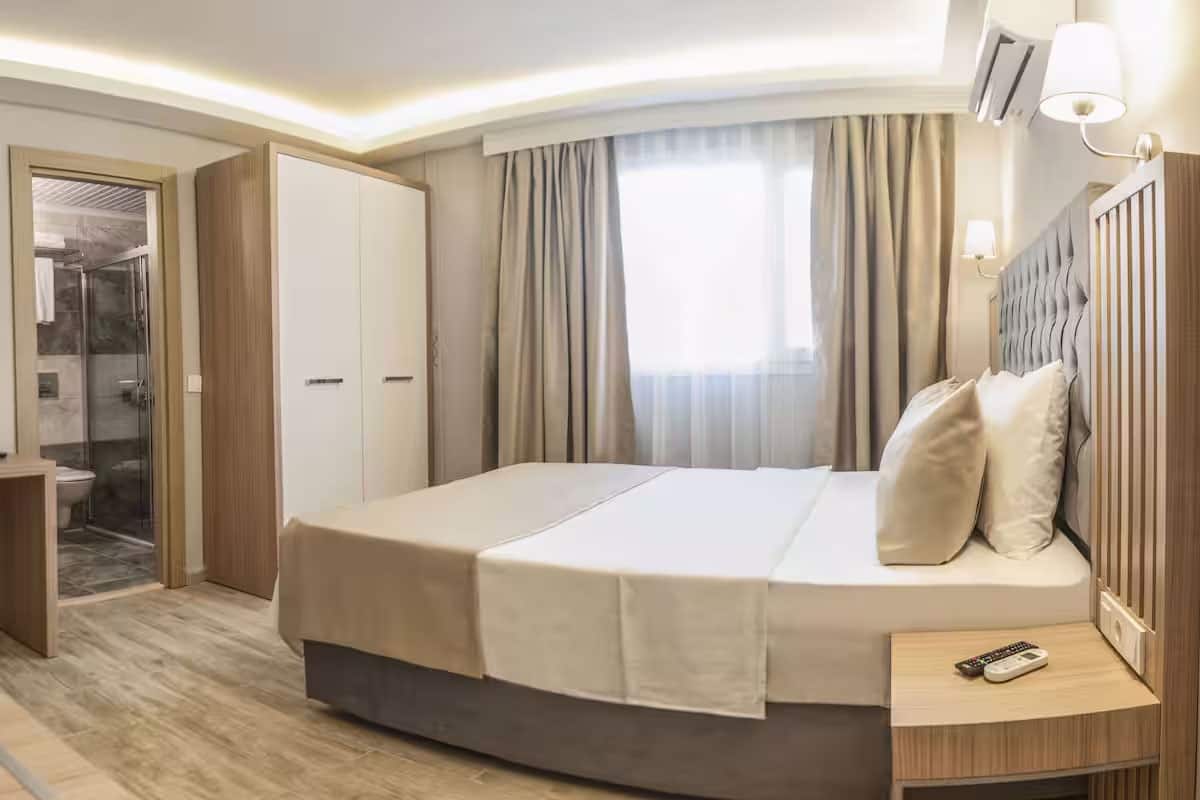 Standard Tek Büyük Yataklı Oda, Balkon, Ek Bina