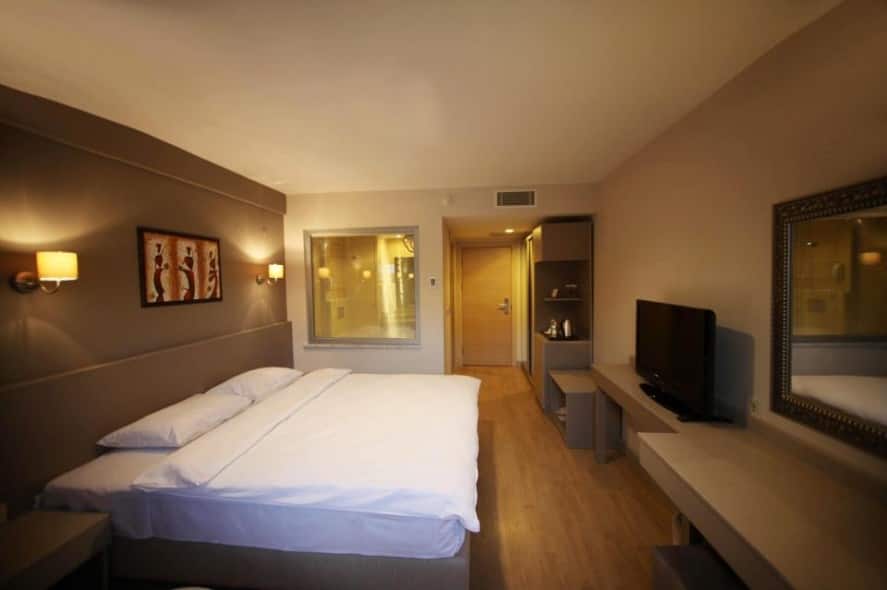 Business-Standard-Zimmer