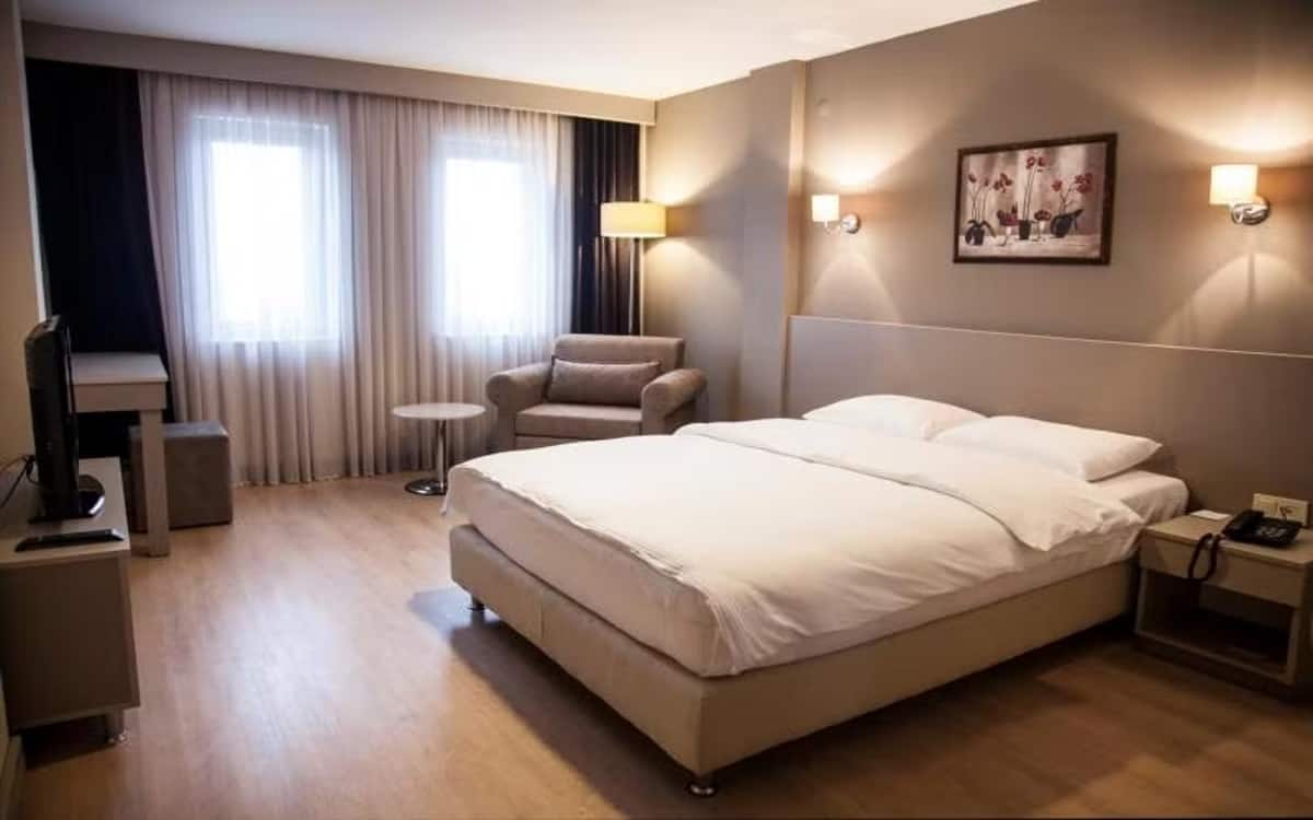 Business-Executive-Suite