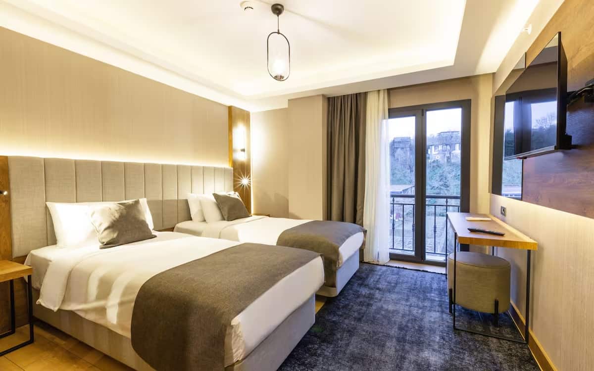 Komfort-Zimmer mit Balkon, Bergblick