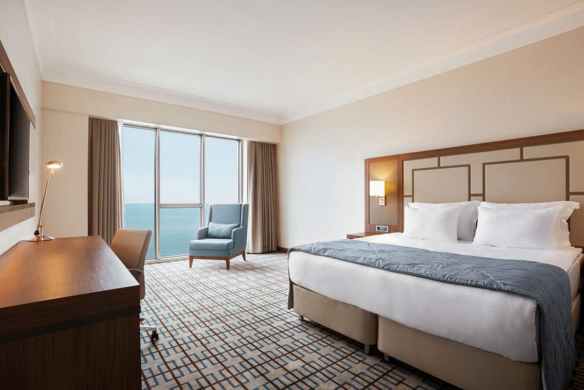 DELUXE ROOM (sea view)
