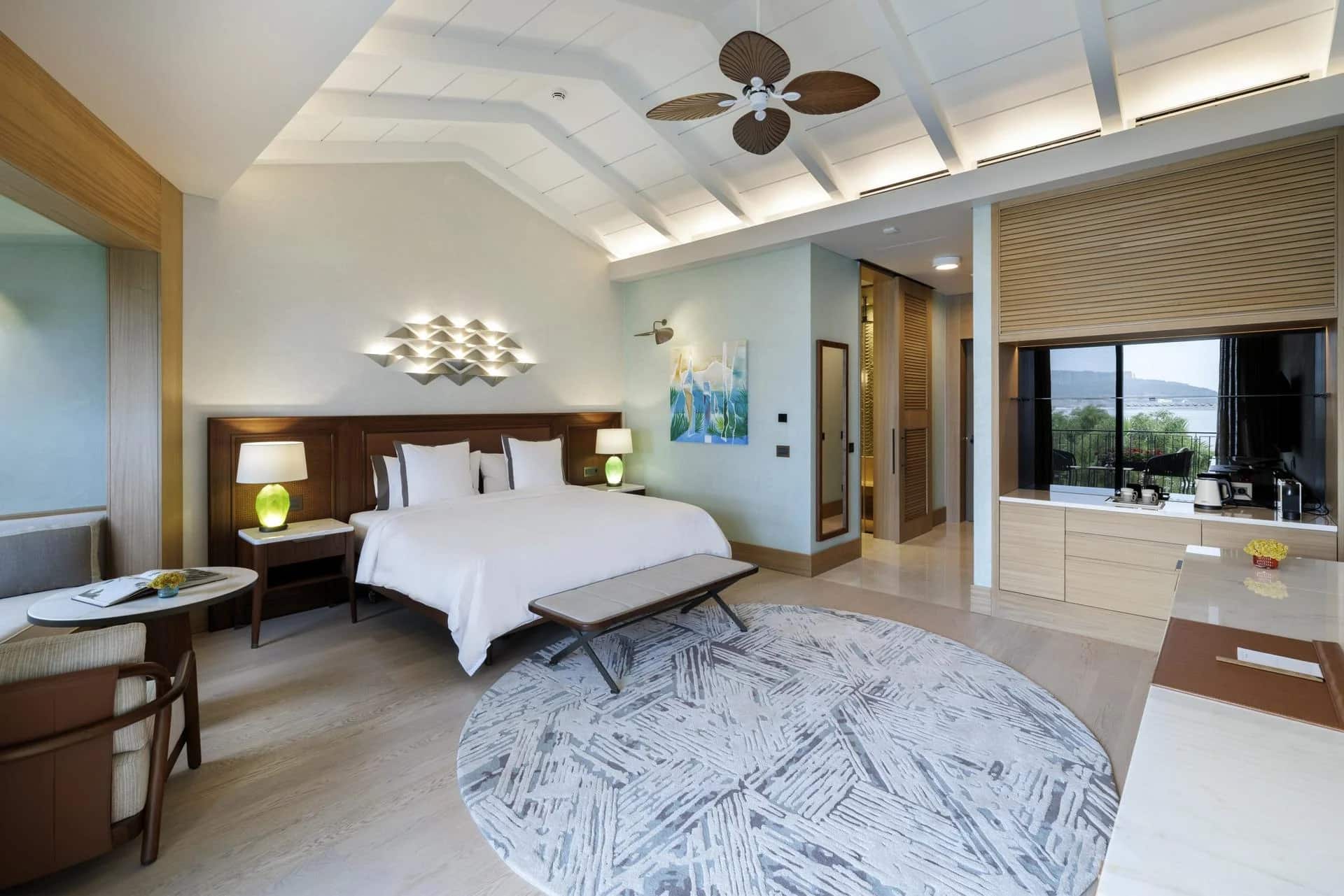 Palaia-Lush-Zimmer mit Balkon