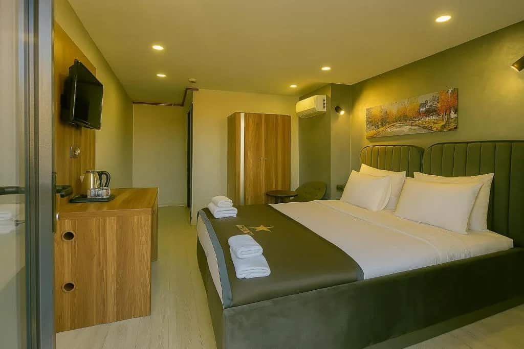 Standard-Doppelzimmer mit Balkon