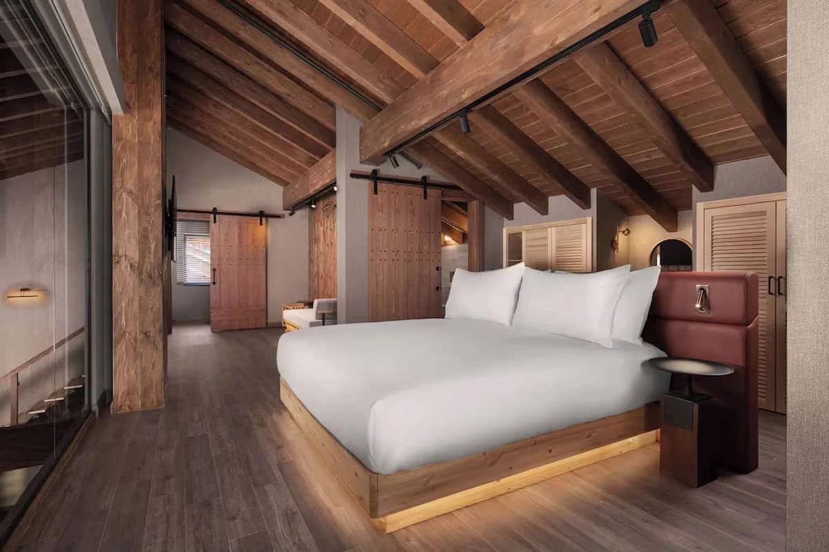 Grand-Berghaus mit 1 Doppelbett, Bergblick
