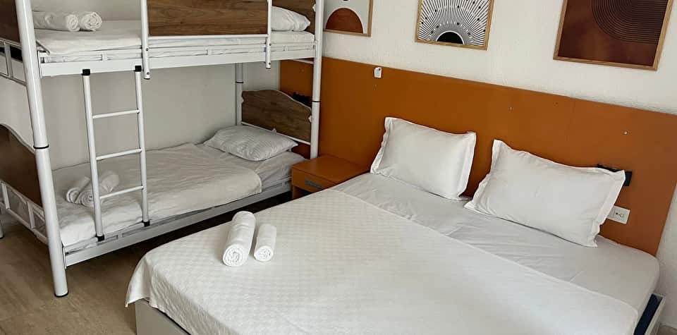 Standard-Zimmer mit Etagenbetten