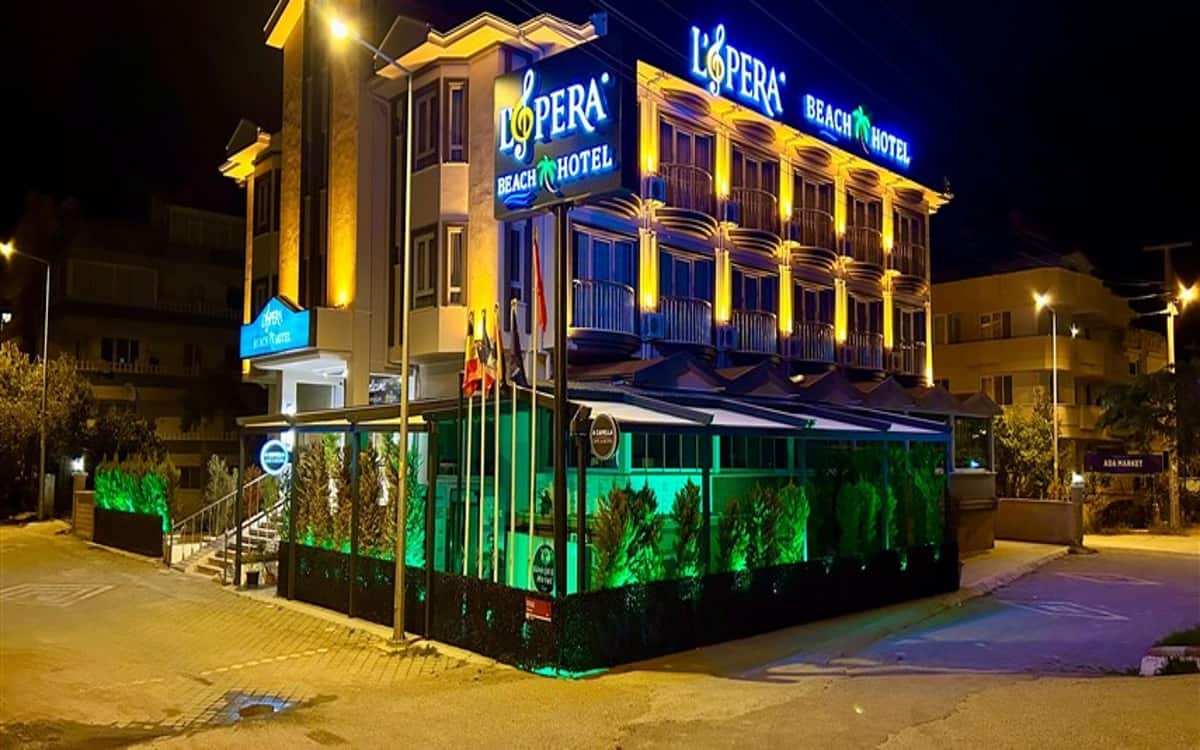 Lopera Beach Hotel