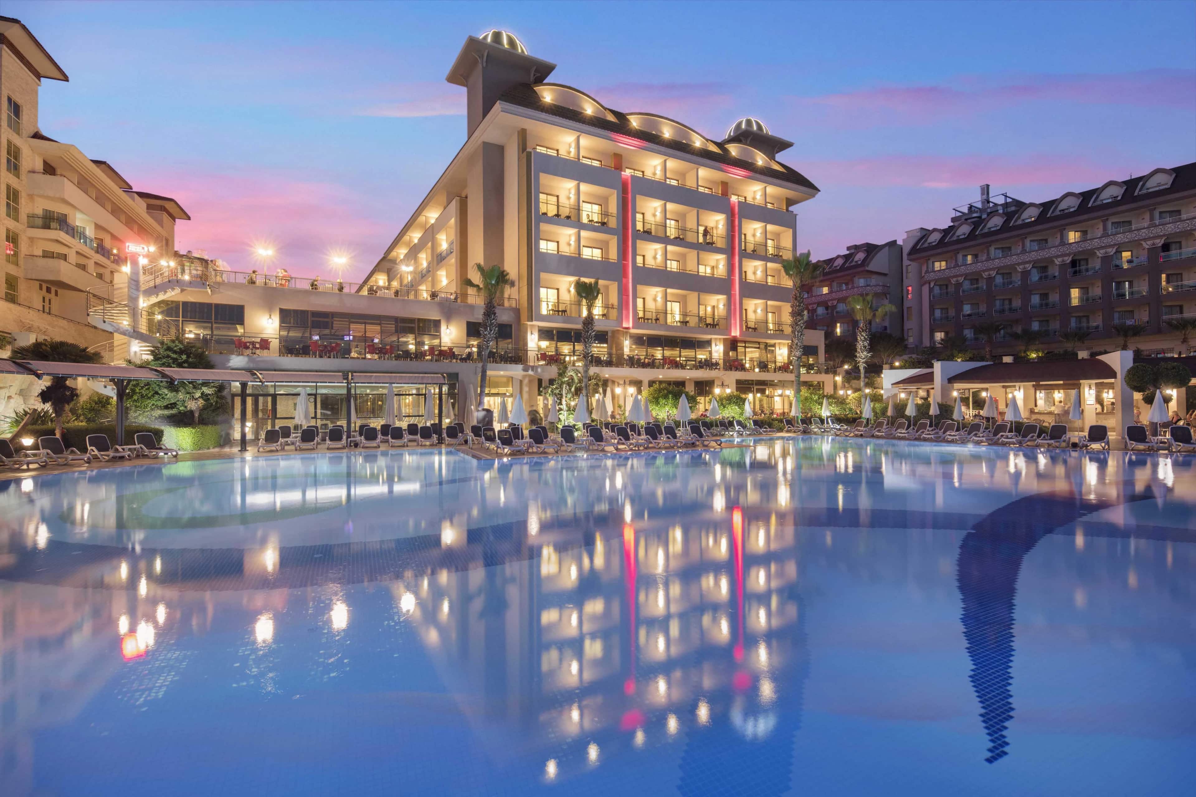 Aydınbey King's Palace & Spa
