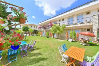 Alasonya Otel Alaçatı By Lamira