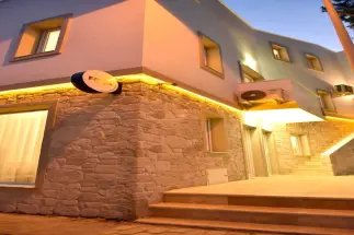 Foça Suite Apartment