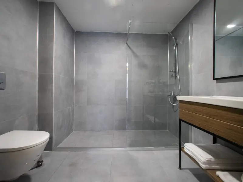 Mad Inn Hotel Spa 11