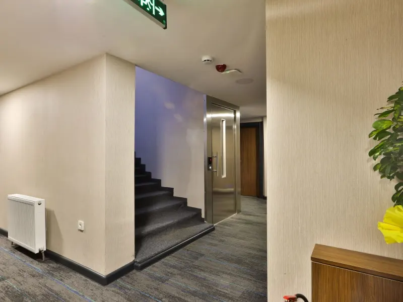 Bukaviyye Hotel 13