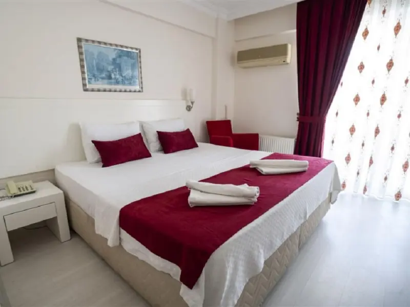 Ayapam Hotel 12