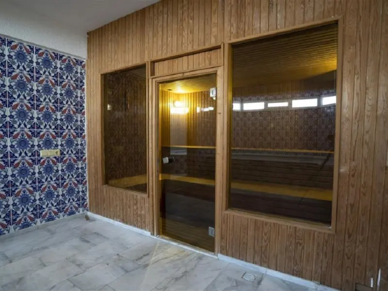 Ayapam Hotel 13