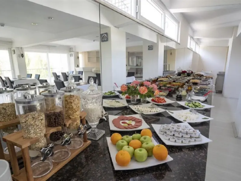 Ayapam Hotel 4