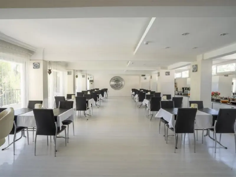 Ayapam Hotel 7