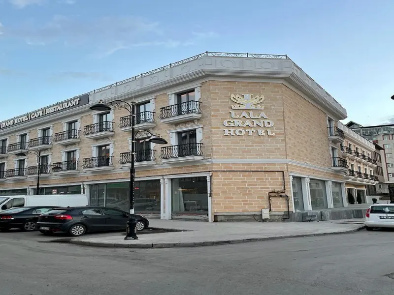 Lala Grand Hotel 7