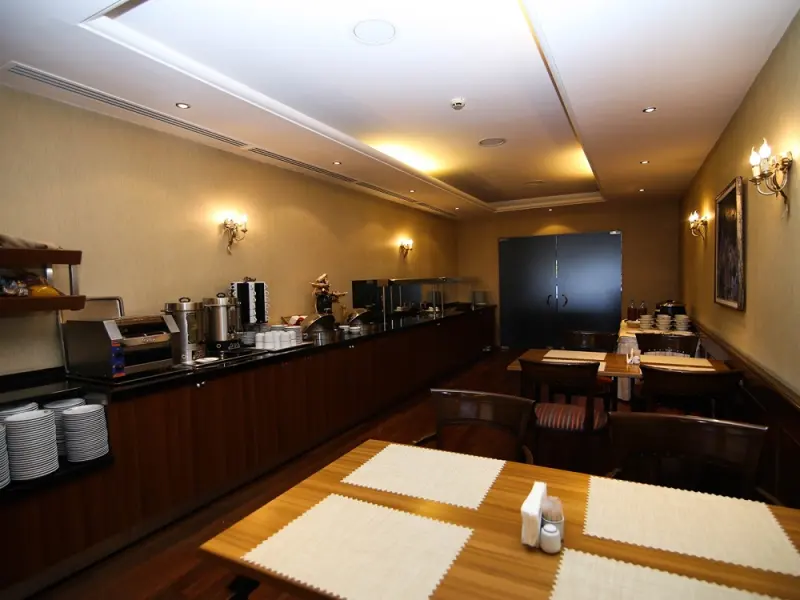 King Hotel Çankaya 10