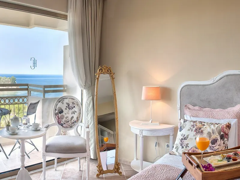 Carina Hotel 11