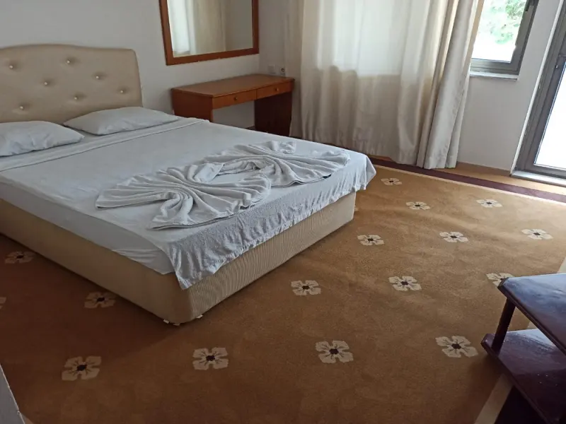 Dias Hotel 3