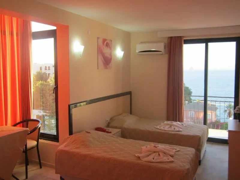 Melike Hotel 11