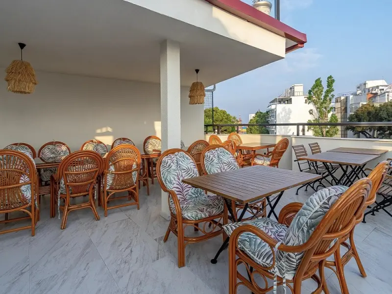 Rosy Suites Hotel 5