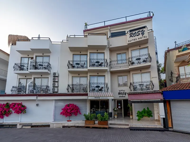 Rosy Suites Hotel 9