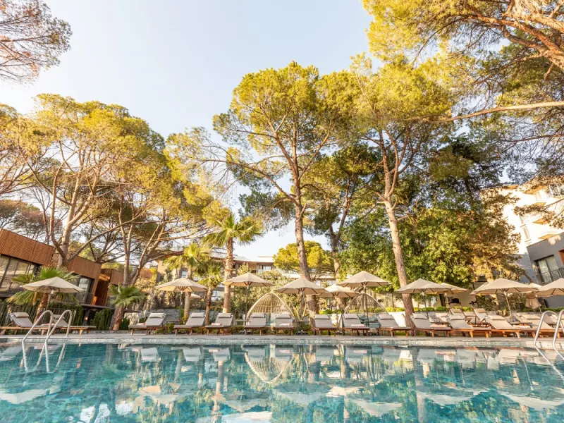 Unique Life Style Hotel 8
