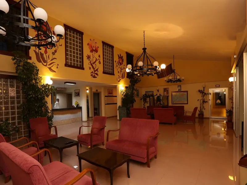 Mavruka Hotel 12