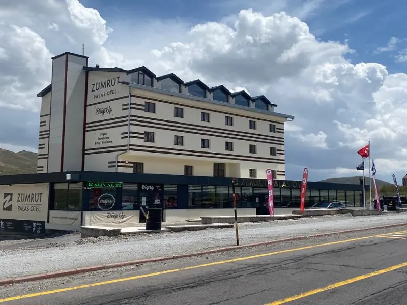 Zümrüt Palas Otel 2