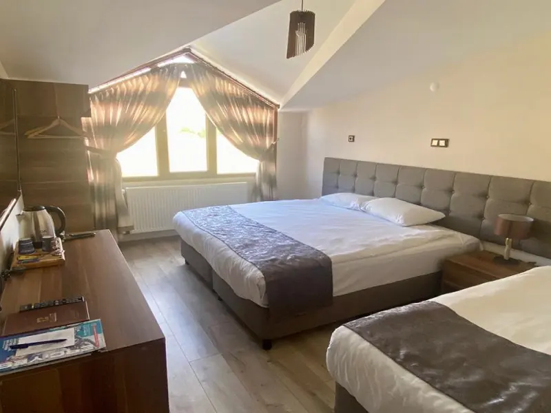 Zümrüt Palas Otel 5