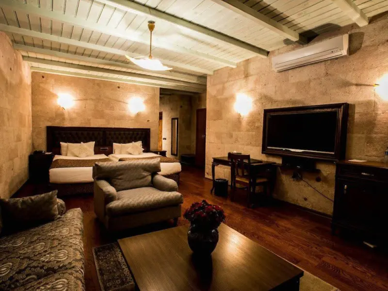 CCR Hotels 25