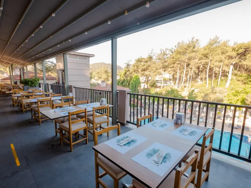 Hotel Pine Valley 13