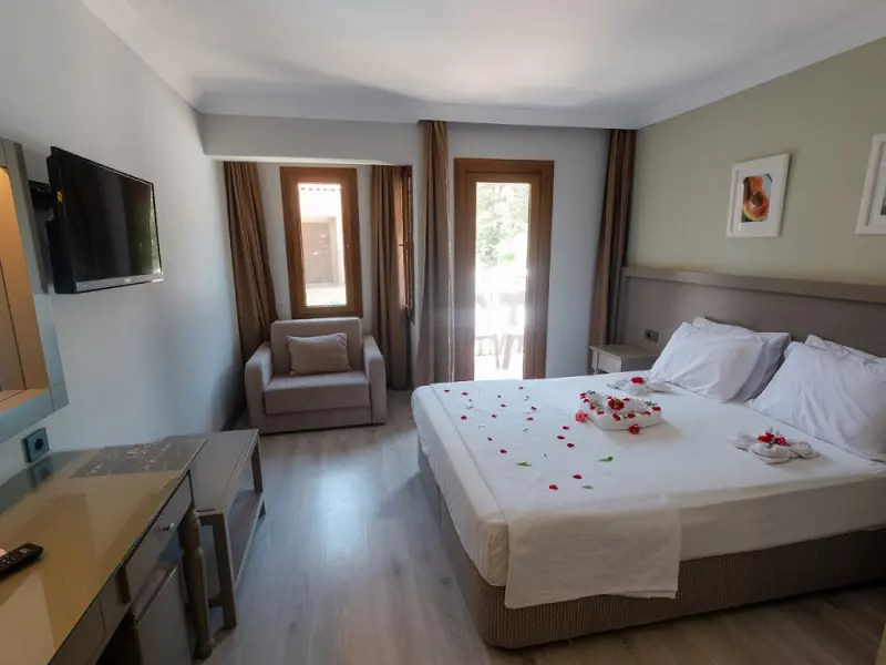 Hotel Pine Valley 22