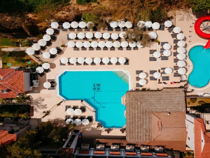 Hotel Pine Valley 6