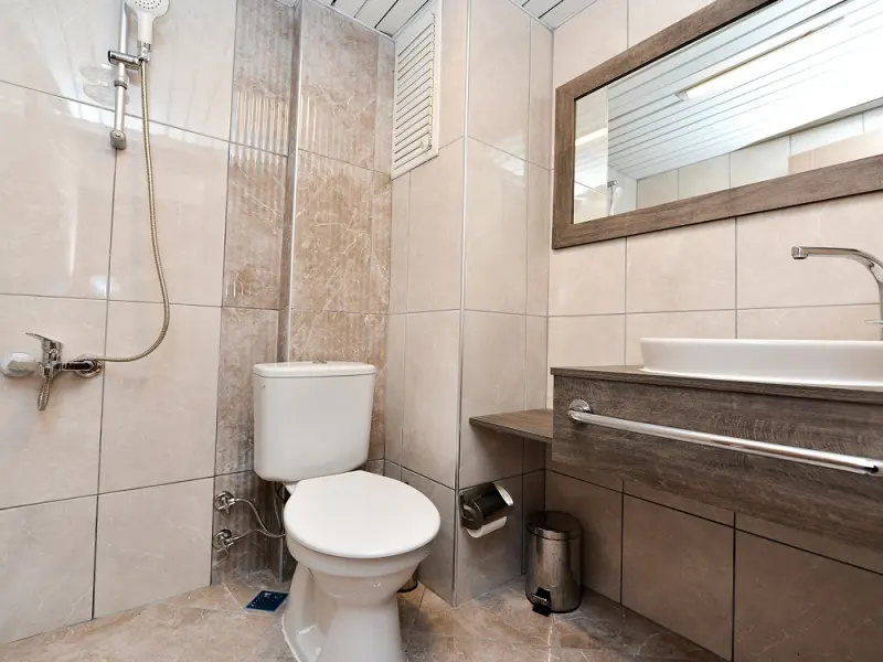 Bezay Hotel 11