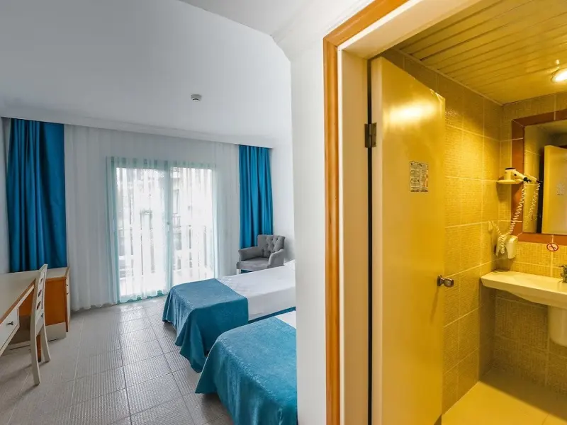 Rebin Beach Hotel 17