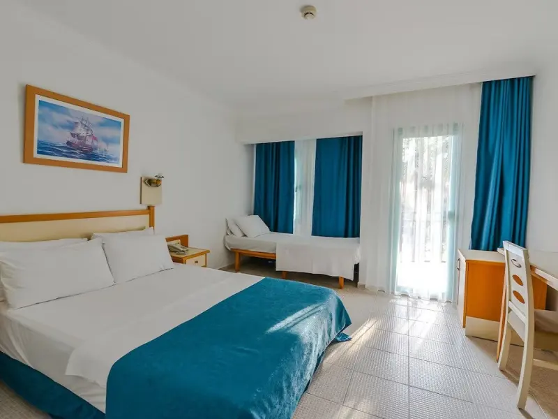 Rebin Beach Hotel 21