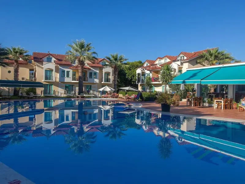 Rebin Beach Hotel 8